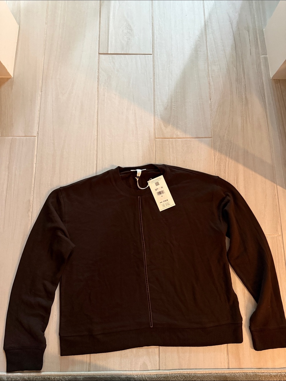 Splendid Black Men's Crewneck Sweatshirt with Center Stitch